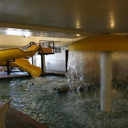 Expressway Suites Fargo Instalações foto